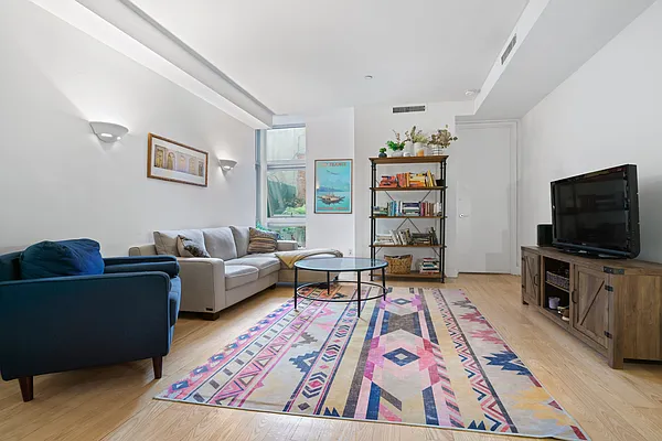 Sold by Compass | media 1