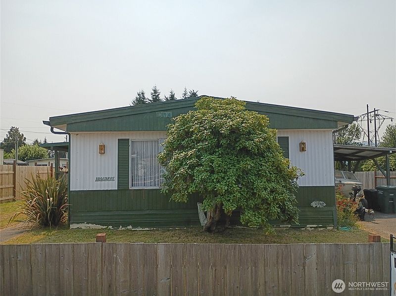 2nd image of 196 Jacobson Road #20