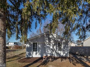 105 Highland Rd, Glen Burnie, MD 21060