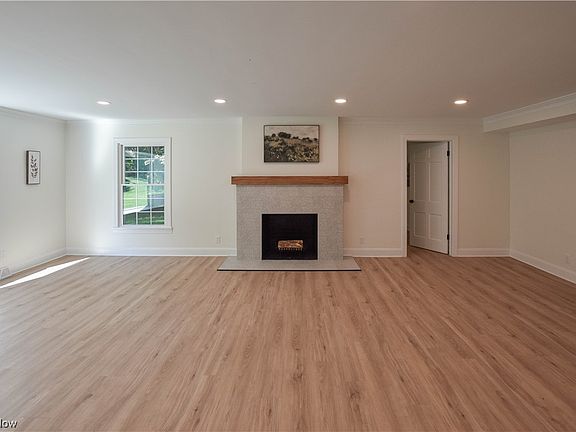 2nd image of 2375 N Short Hills Dr #D