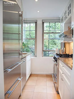 Rented by Sotheby's International Realty | media 11