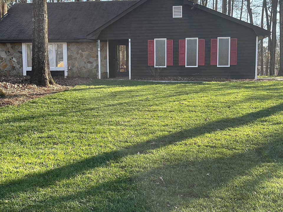 1st image of 1955 Old Concord Dr SE