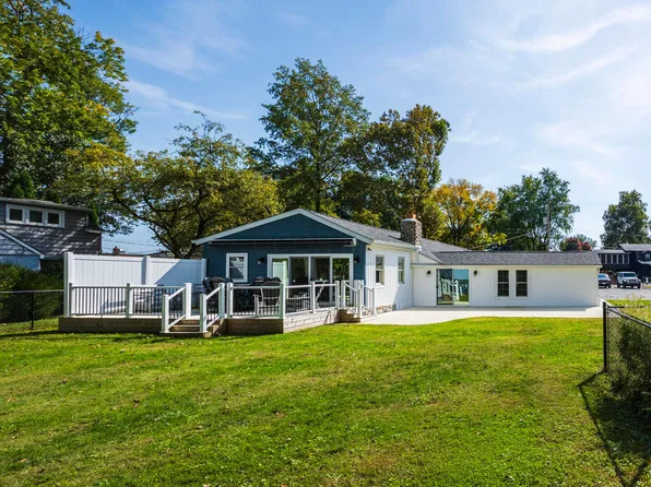 3222 Cottonwood Ct NE, Millersport, OH 43046