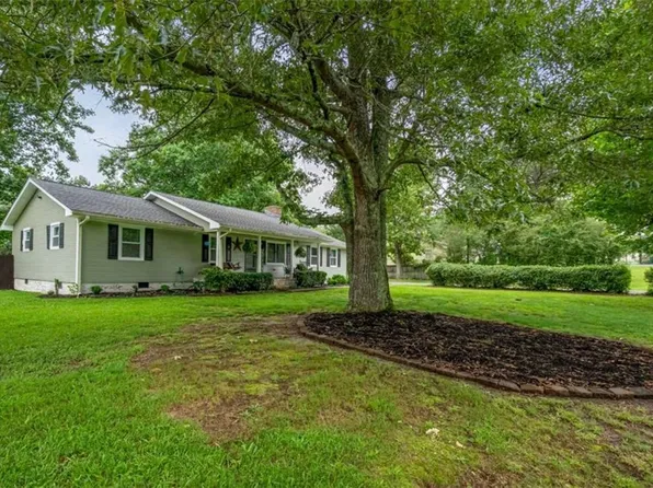 3678 Wax Rd SE, Aragon, GA 30104