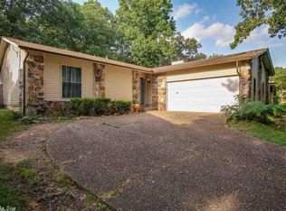 26 Del Tara Dr, Jacksonville, AR 72076