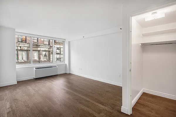 Rented by Mirador Real Estate | media 4