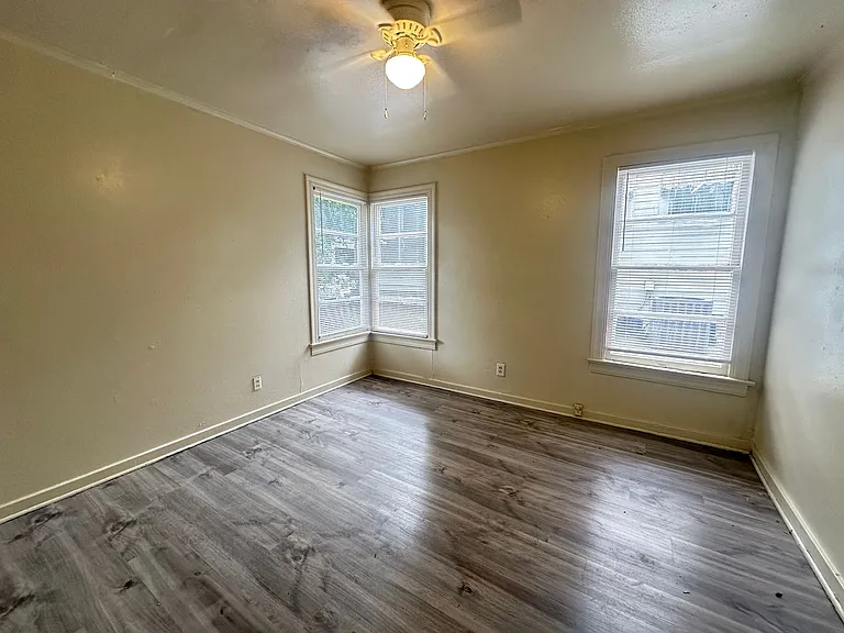 140 E Wilkinson St #142 — Photo 8