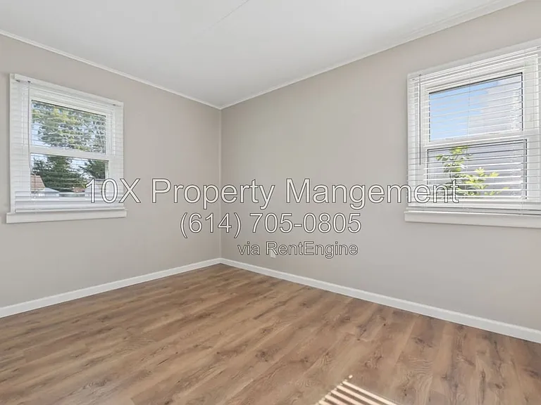 4493 Saint Ann Ln — Photo 20