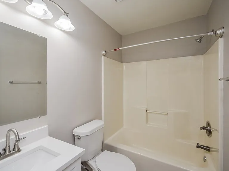 5490 Northcut Dr — Photo 12