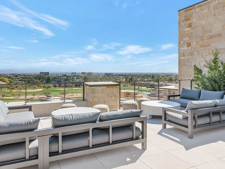 5000 N Camelback Ridge Rd #102 — Photo 28
