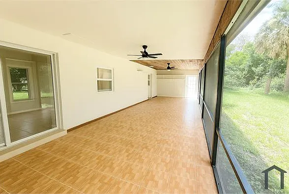 17203 48th Ct N — Photo 12