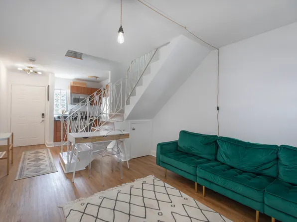 421 NE 68th St APT 7, Miami, FL 33138