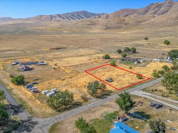 8953 W 25700 N, Portage, UT 84331