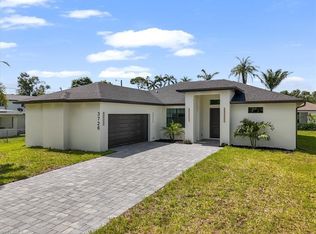 3726 Lora St, Fort Myers, FL 33916