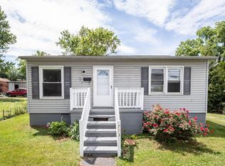 793 N Liberty St, Harrisonburg, VA 22802