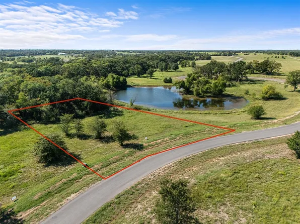 390 Waters Edge Way, Dodd City, TX 75438