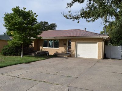1307 Lawrence Dr, Hays, KS, 67601