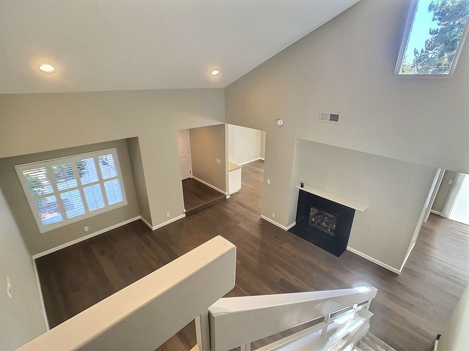 1st image of 1649 Elderberry Way