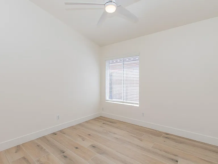 23554 N 73rd Pl — Photo 29