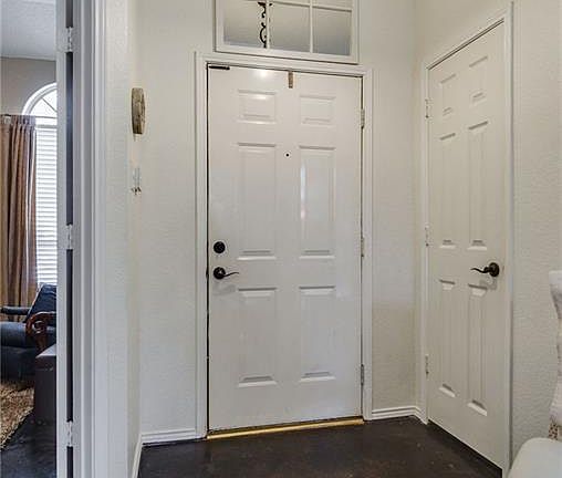 5th image of 4928 Navajo Way