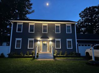 15 Hillside Cir, Essex Jct, VT 05452