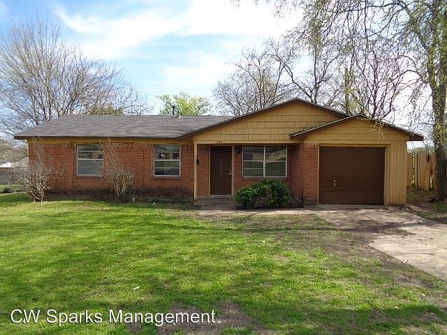 1st image of 748 Cleardale Dr