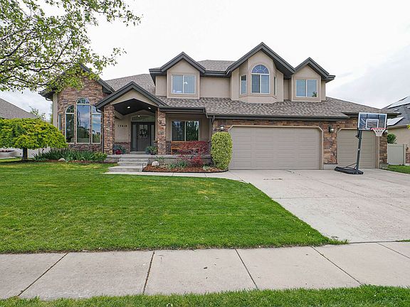 2nd image of 15618 S Thunder Gulch Dr