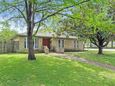 9008 Flicker Ln, Dallas, TX, 75238