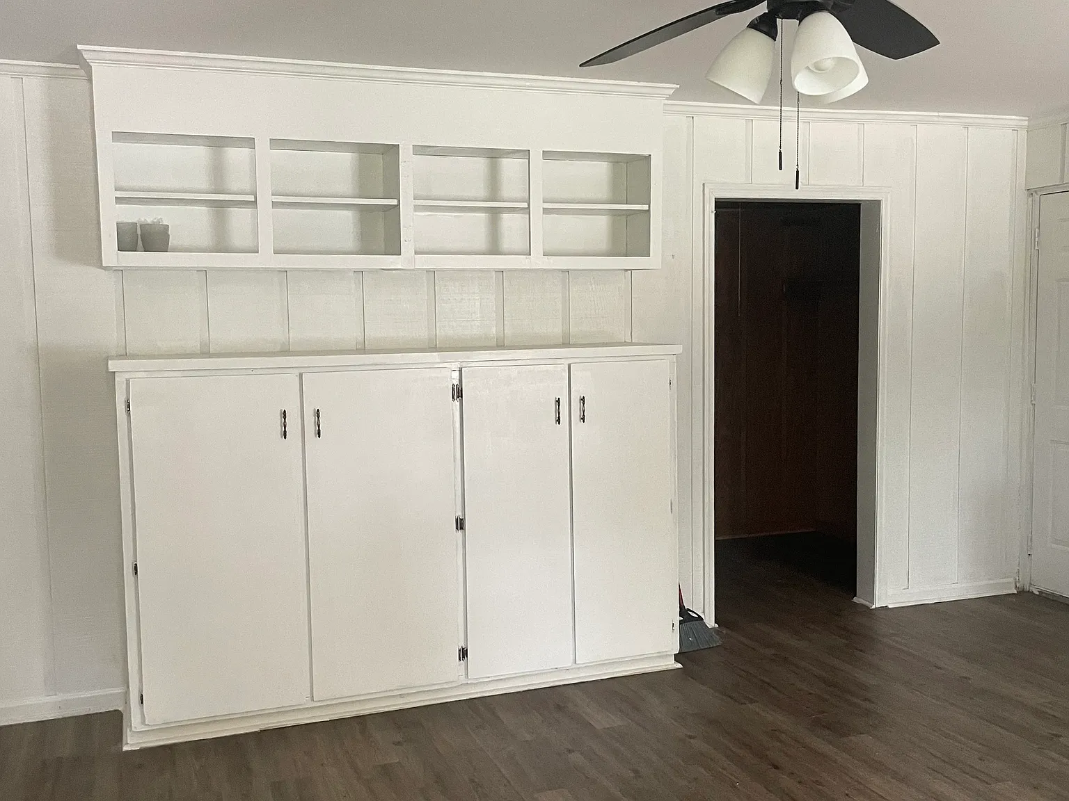 3 bed, 2.0 bath, 1677 sqft, $1,900 — Photo 3
