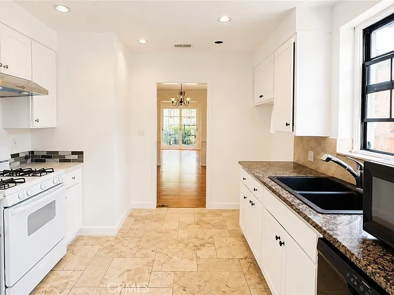621 N Almansor St — Photo 14
