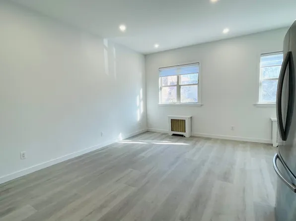 85-13 57th Road image 3 of 8