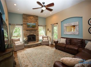 5336 Eber Rd, Whitehouse, OH 43571