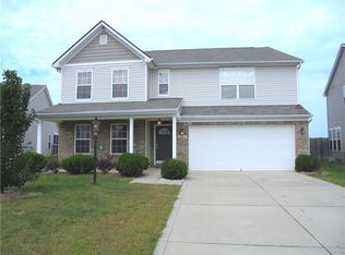 3430 Parkview Dr, Columbus, IN 47201