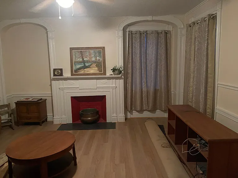 255 Center Bay — Photo 9