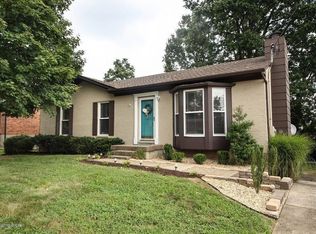 10919 Chenwood Ct, Jeffersontown, KY 40299
