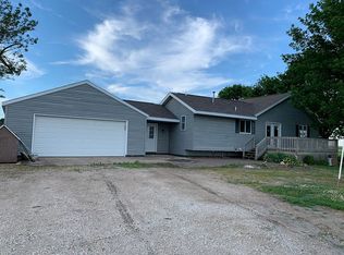 1932 K Ave, Jefferson, IA 50129