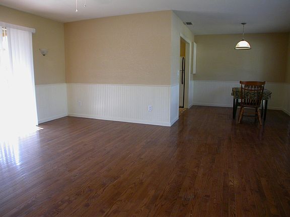 3rd image of 1198 Briarwood Ave