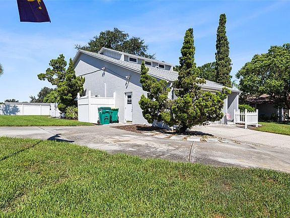 3rd image of 2210 CITRUS HILL ROAD