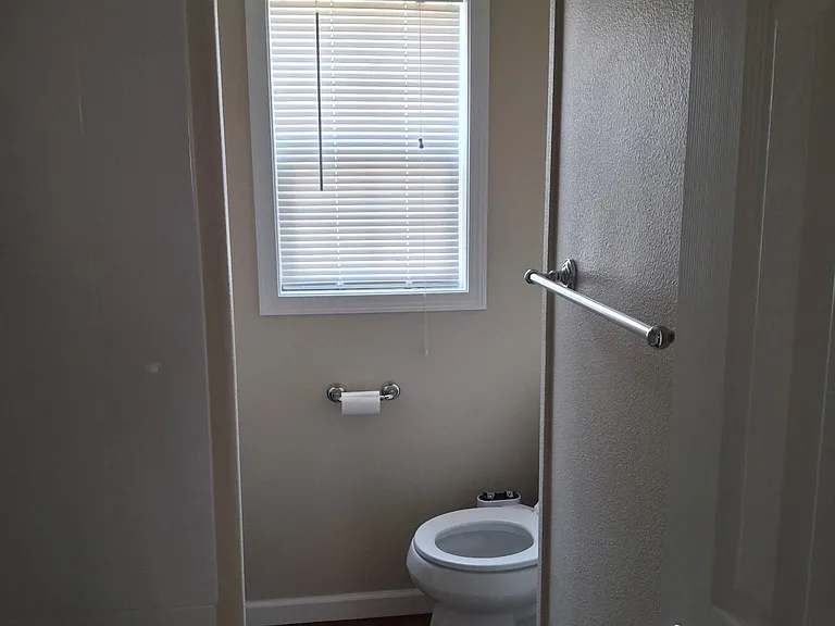 902 Williams Blvd — Photo 5