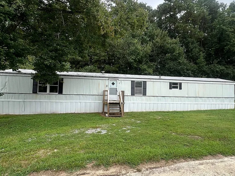 1465 Newton Dairy Rd — Photo 1