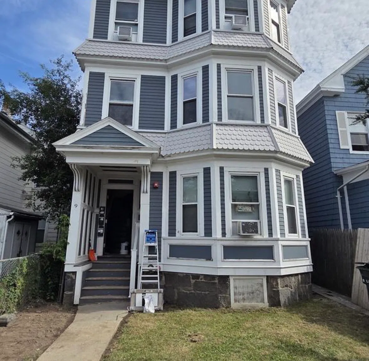 2 bed, $2,800 — Photo 1