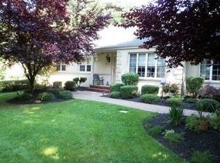 10 Edith St, Old Tappan, NJ 07675