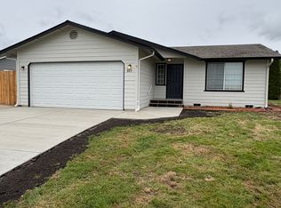 901 S 21st Pl, Mount Vernon, WA 98274