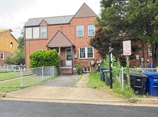 814 S Oak St, Arlington, VA 22204