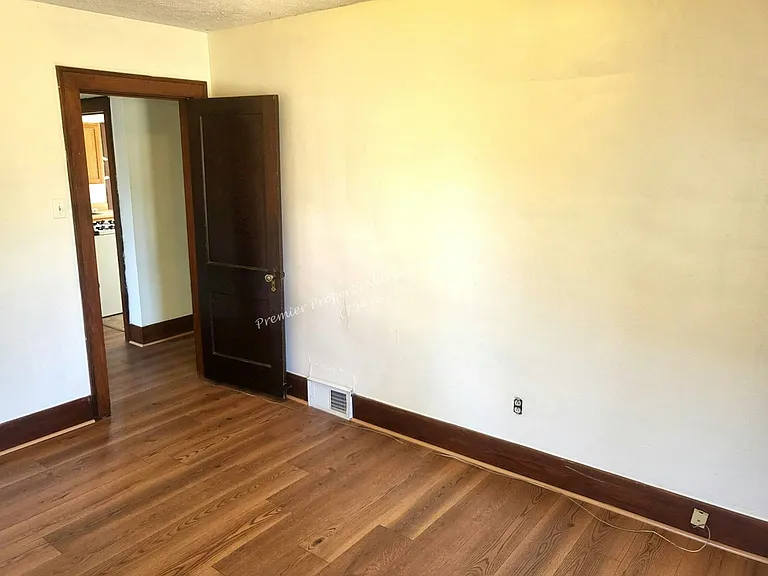 2237 Brodhead Rd #2 — Photo 5