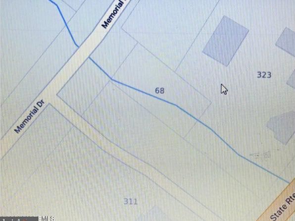 68 Memorial Dr, Barnegat, NJ 08005