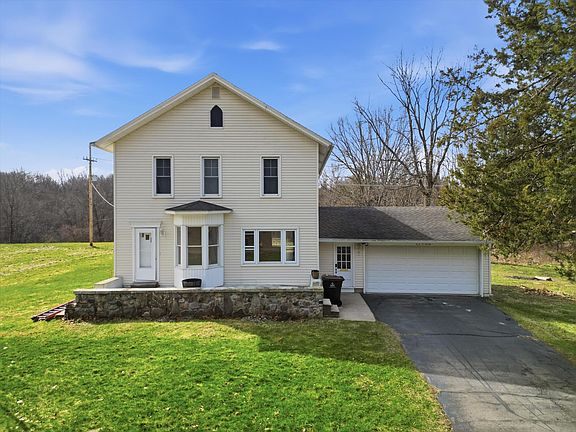 2nd image of 17753 Waterloo Rd