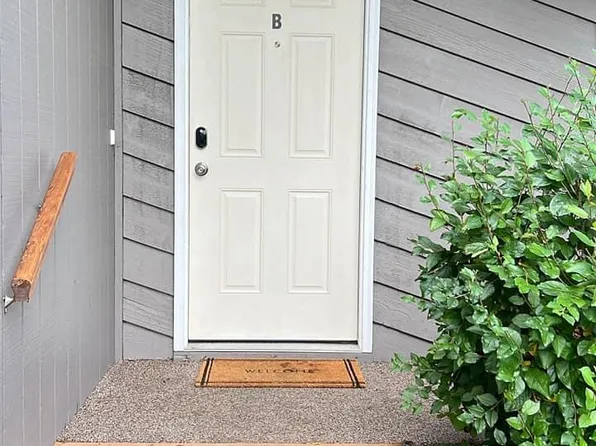 1310 Valley St #B, Anchorage, AK 99504