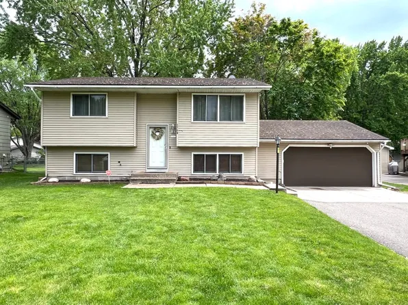 1740 Florence St, White Bear Lake, MN 55110