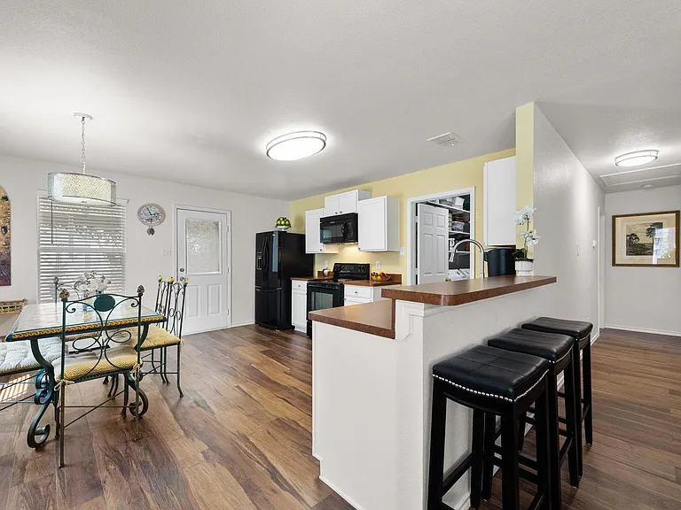 2731 Prairie Creek Dr — Photo 14